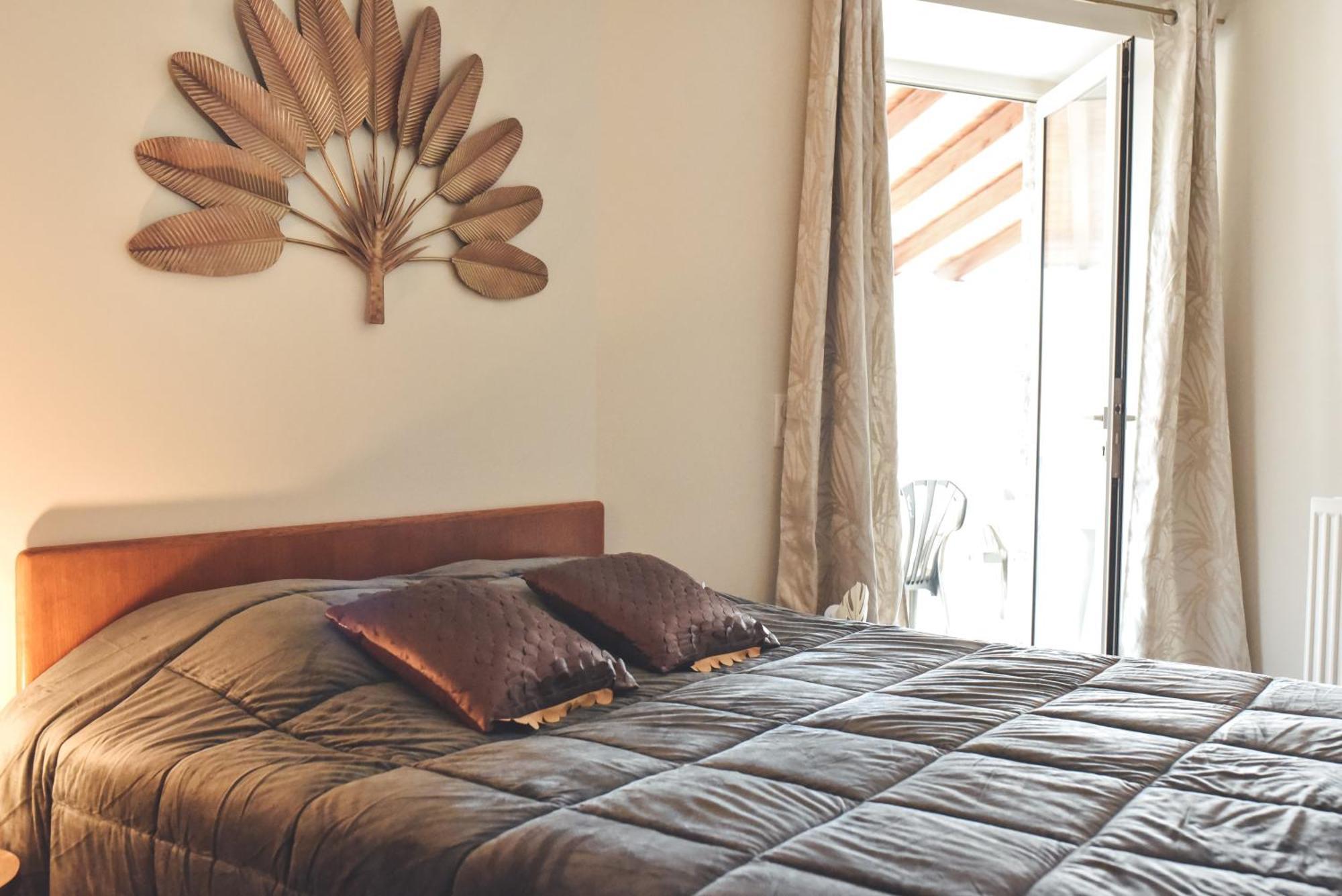 Chateau De Chaussy Ruoms Habitación foto